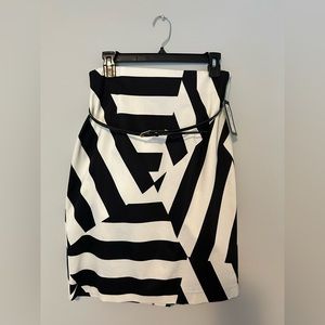 Cute geometric pencil skirt